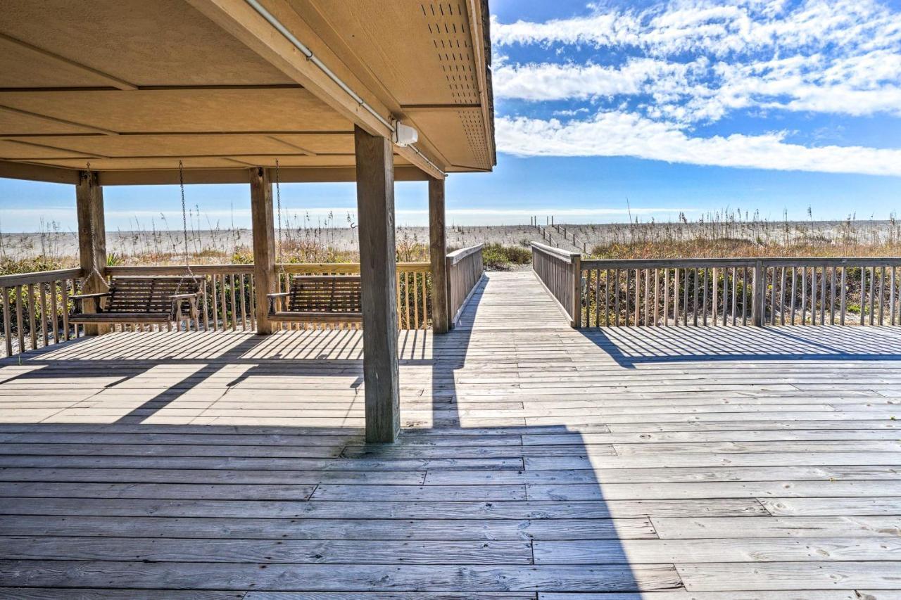 Oak Island Beachfront Condo With Community Pool Exterior foto